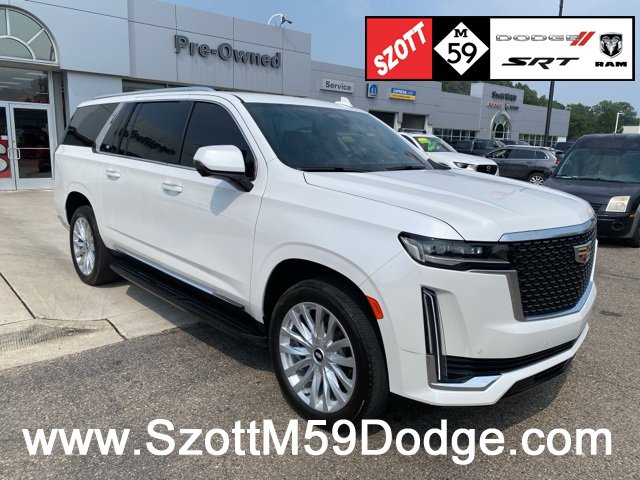 2023 Cadillac Escalade ESV Luxury