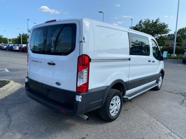 2024 Ford Transit Cargo Van photo 3