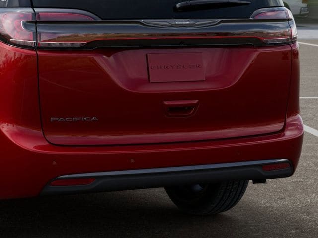 2026 Chrysler Pacifica Select - Photo 13
