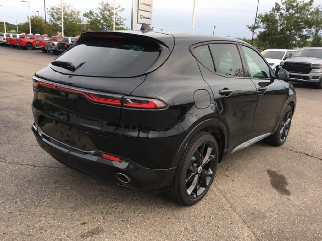 New Chrysler, Dodge, and Ram vehicles Szott M59 Chrysler Dodge Ram