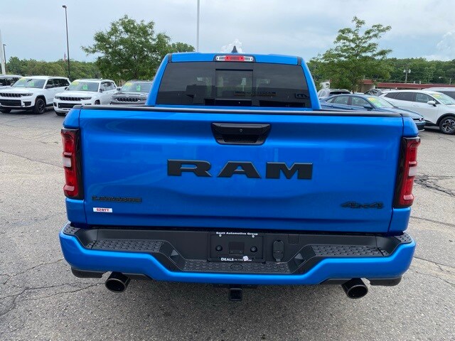 2025 Ram 1500 Laramie photo 4
