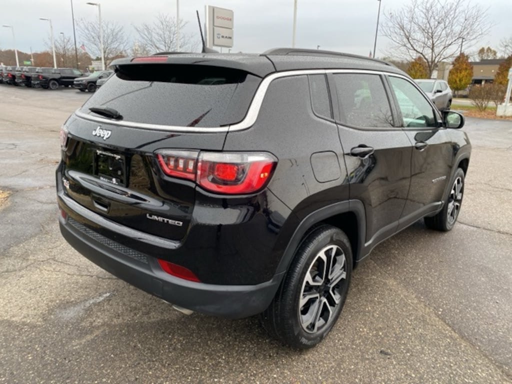 Used 2022 Jeep Compass Limited SUV