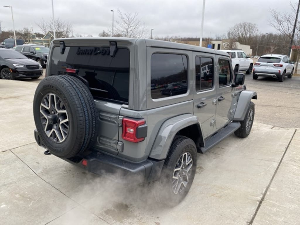 Used 2021 Jeep Wrangler Unlimited Sahara 4xe SUV