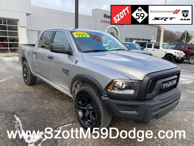 2024 RAM Ram 1500 Classic Warlock's photo