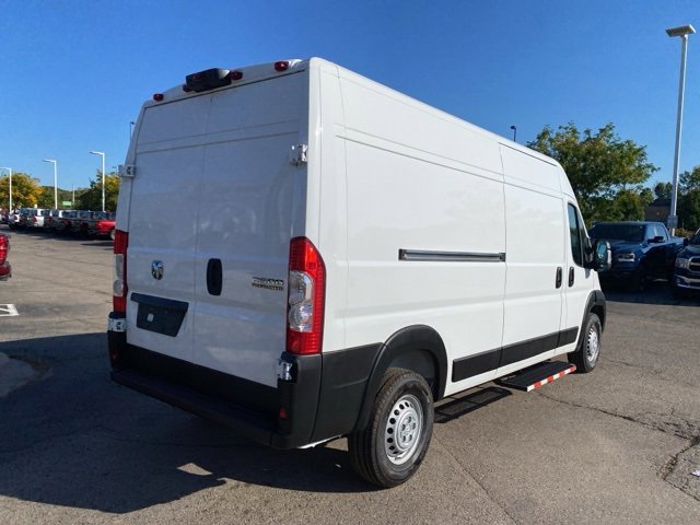 2025 Ram ProMaster 2500 photo 2