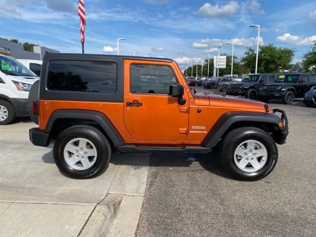 Used 2011 Jeep Wrangler SUV
