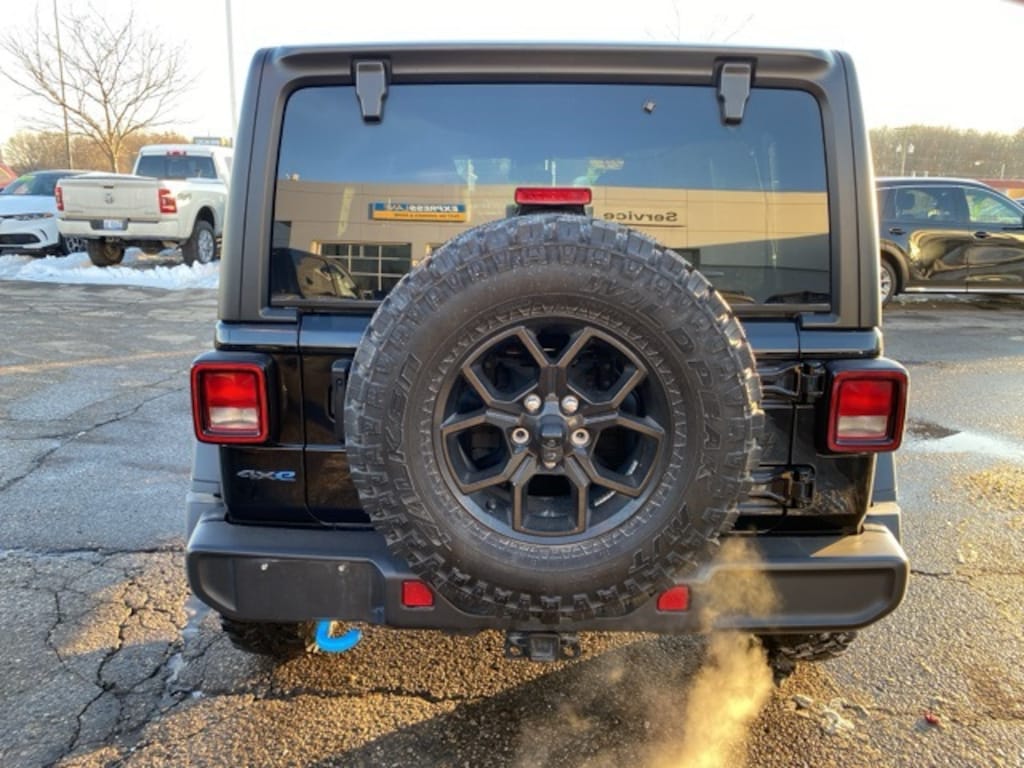 Used 2024 Jeep Wrangler Willys 4xe SUV