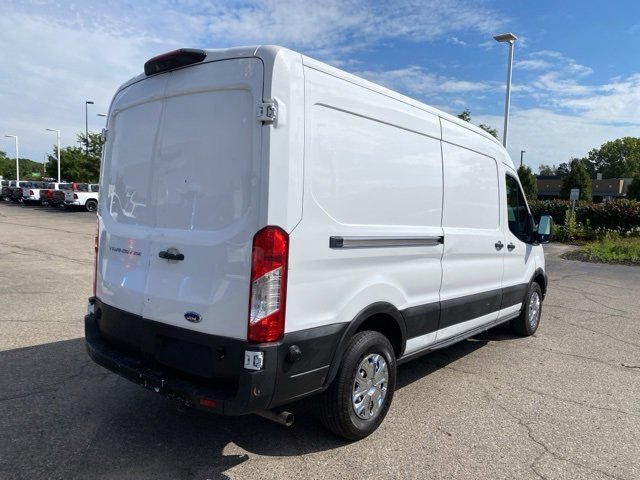 2020 Ford Transit Cargo Van photo 3