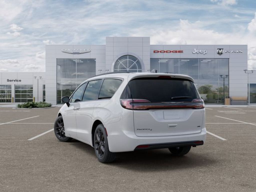 New 2026 Chrysler Pacifica Select Passenger Van