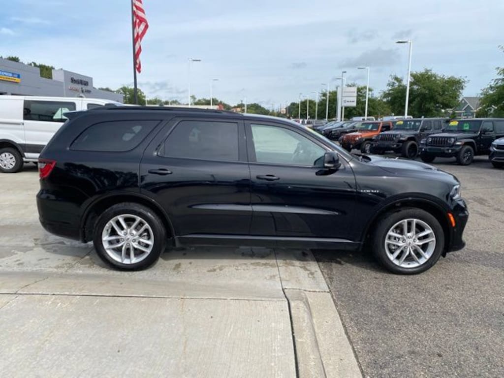 Used 2025 Dodge Durango SUV