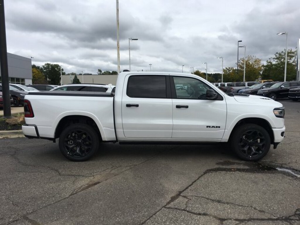 New Chrysler, Dodge, and Ram vehicles Szott M59 Chrysler Dodge Ram Highland, MI