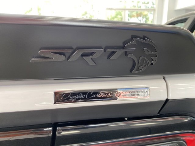 2022 Dodge Challenger SRT8 Hellcat photo 4