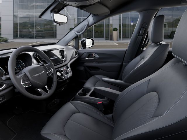 2026 Chrysler Voyager LX - Photo 22