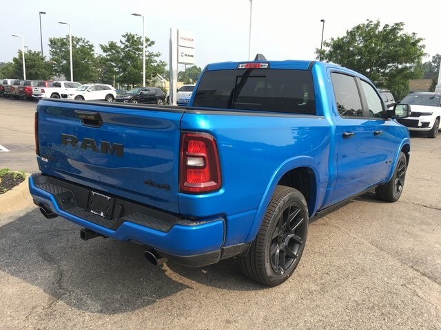 2026 Ram 1500 Laramie photo 3