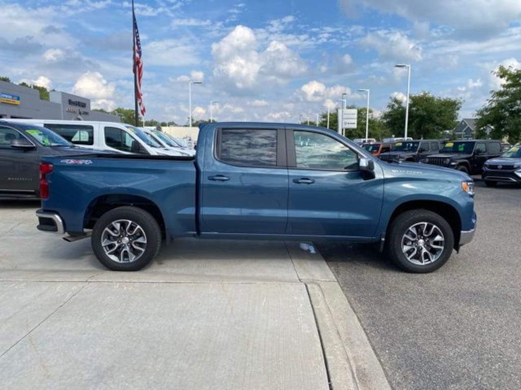 Used 2024 Chevrolet Silverado 1500 Truck Crew Cab