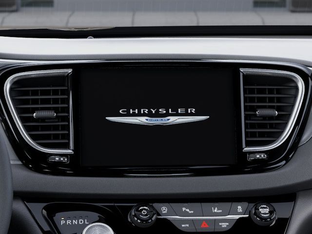 2026 Chrysler Voyager LX - Photo 18