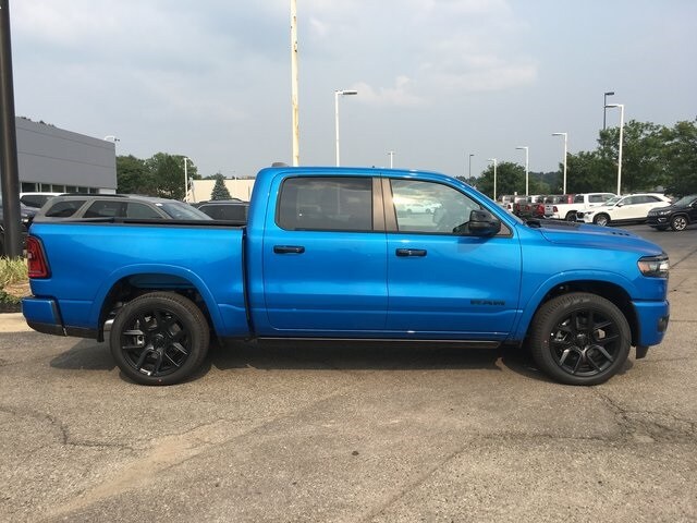 2026 Ram 1500 Laramie photo 2