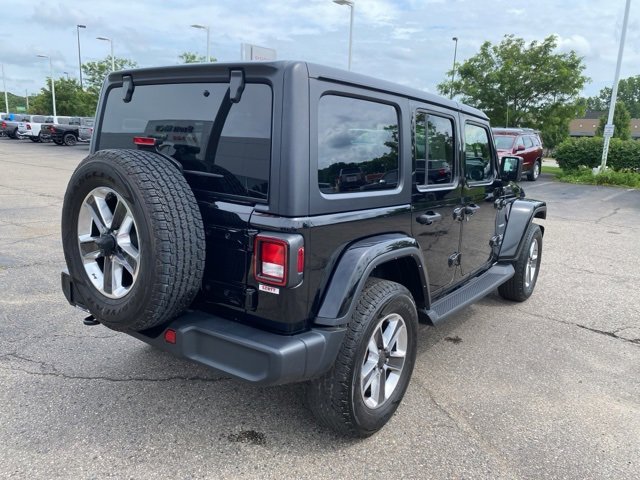 2021 Jeep Wrangler Unlimited Sahara photo 3