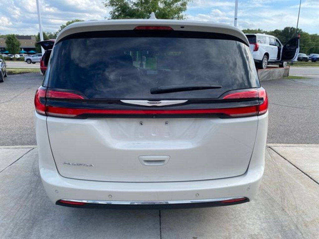 Used 2021 Chrysler Pacifica Van Passenger Van