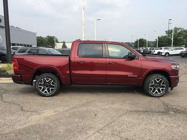 2026 Ram 1500 Laramie photo 2