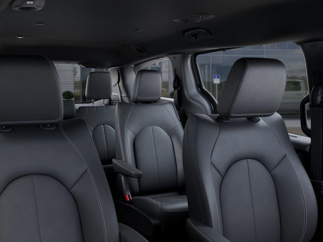 2026 Chrysler Pacifica Select - Photo 26