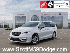 New 2026 Chrysler Pacifica Select Passenger Van For Sale Near Waterford, MI