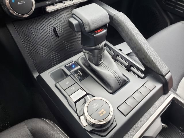 2025 Toyota Tacoma TRD Sport - Photo 31