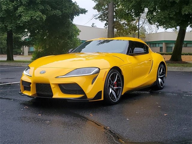 Used 2021 Toyota GR Supra Premium with VIN WZ1DB0C08MW035770 for sale in Waterford, MI