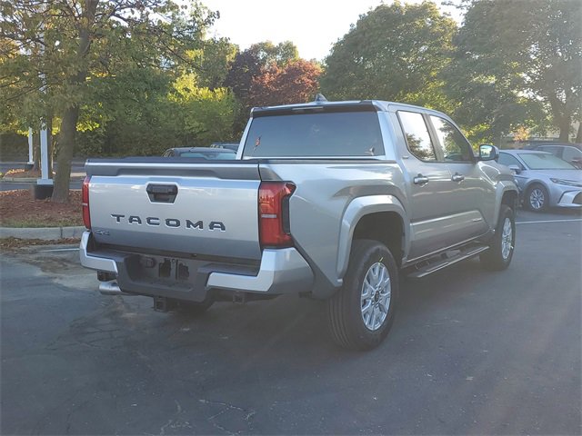 2025 Toyota Tacoma SR5 4x4 Double Cab photo 4