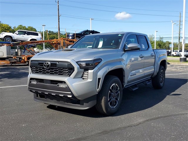 2025 Toyota Tacoma TRD Sport 4x4 Double Cab photo 2