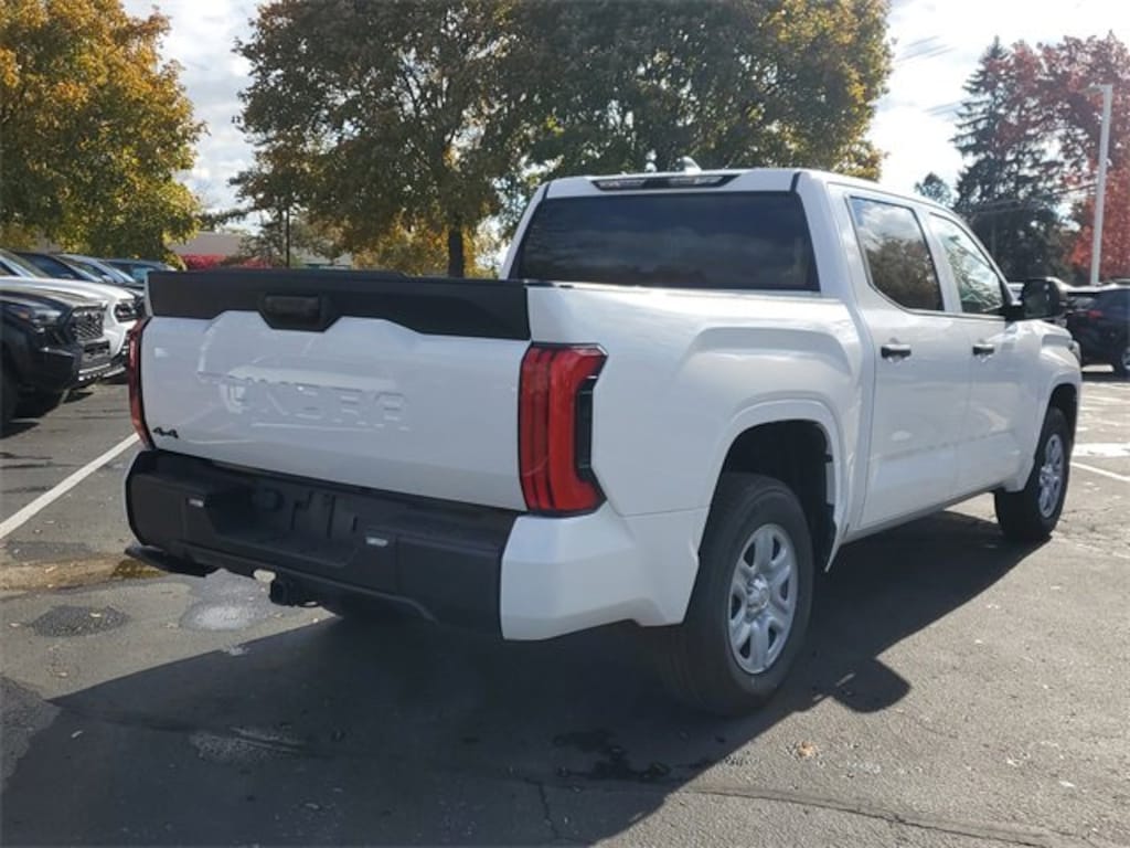 New 2026 Toyota Tundra SR SR CREWMAX 5.5