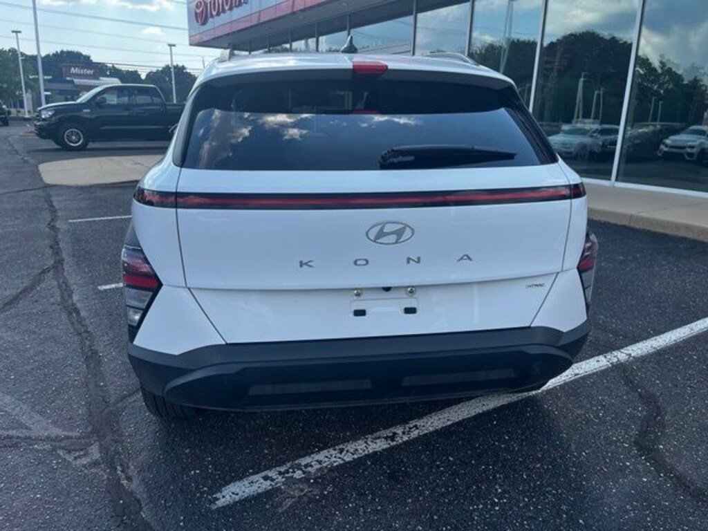 Used 2025 Hyundai Kona SEL SUV