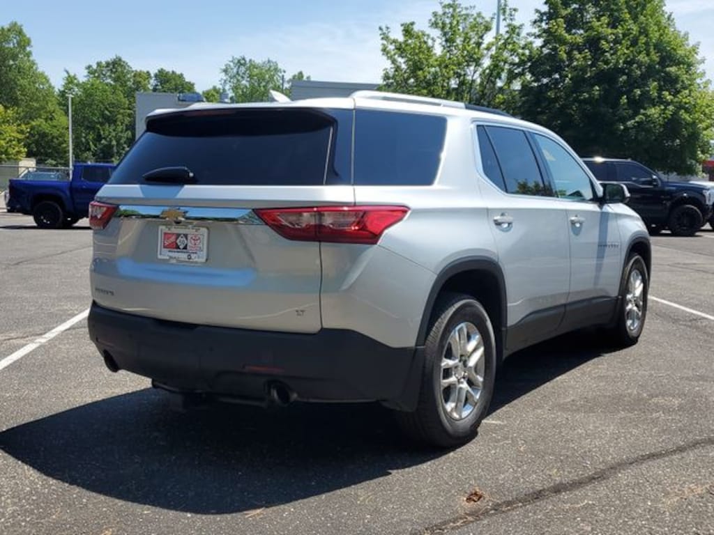 Used 2018 Chevrolet Traverse LT SUV