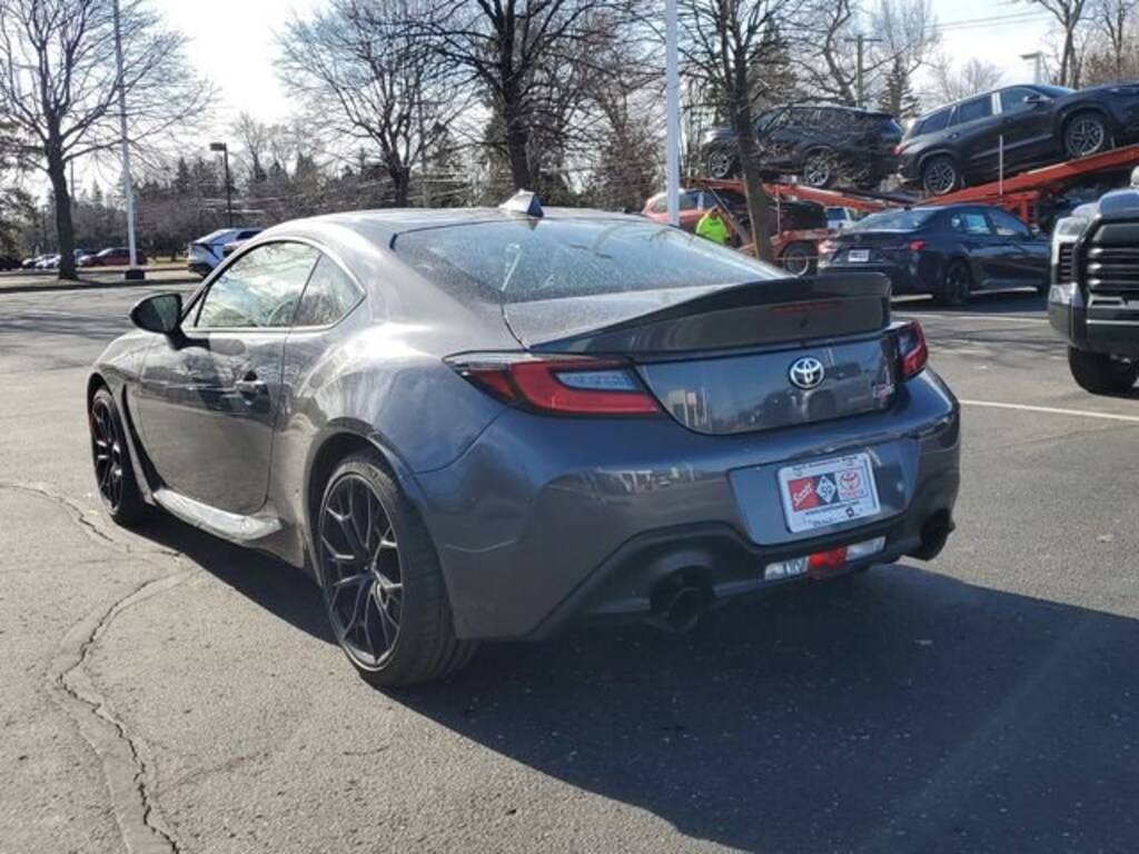 New 2025 Toyota GR86 Premium MT 2+2 COUPE 6 SPD M/T