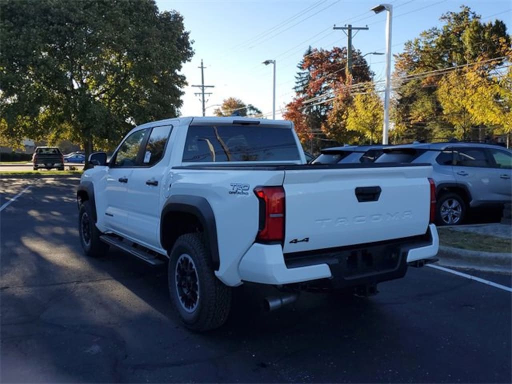 New 2025 Toyota Tacoma TRD Off-Road 4X4 DOUBLE CAB