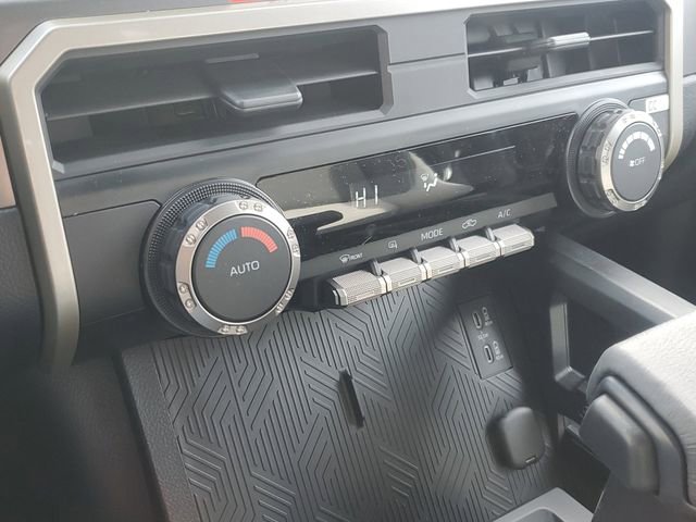 2026 Toyota Tacoma SR5 - Photo 27