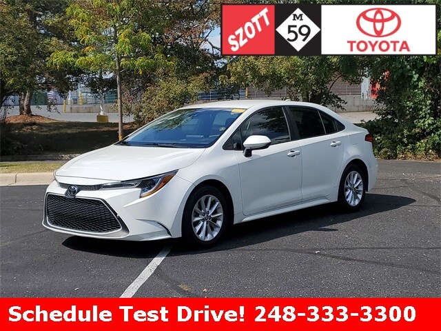 2021 Toyota Corolla LE Premium photo 2