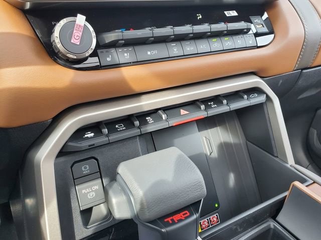 2026 Toyota Tundra 1794 Edition - Photo 33