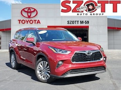 Used 2024 Toyota Highlander Platinum SUV for sale in Metro Detroit