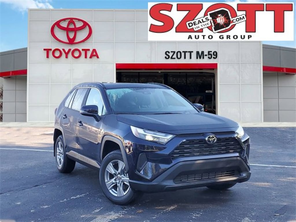 New 2025 Toyota RAV4 XLE XLE AWD SUV