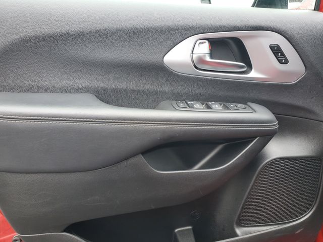 2025 Chrysler Pacifica Limited - Photo 19