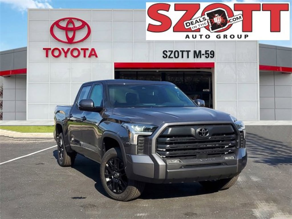 New 2026 Toyota Tundra SR5 SR5 CREWMAX 5.5
