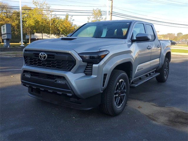 2025 Toyota Tacoma TRD Sport 4x4 Double Cab photo 2
