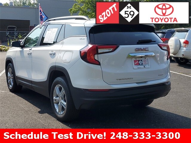 2023 Gmc Terrain SLE photo 3