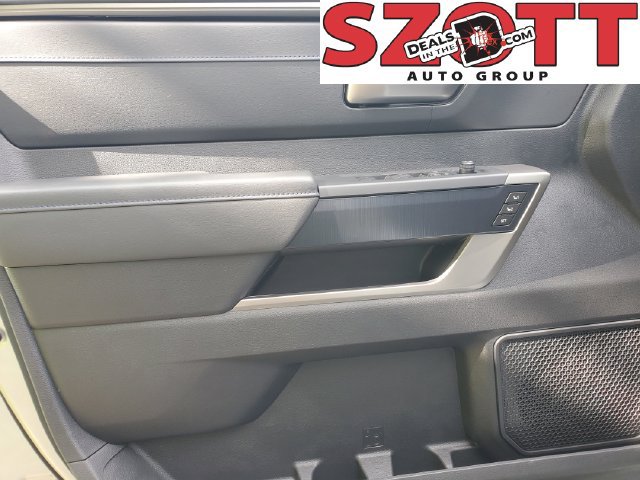 2026 Toyota Tundra Platinum - Photo 15
