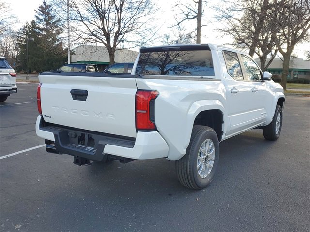 2026 Toyota Tacoma SR5 4x4 Double Cab photo 4