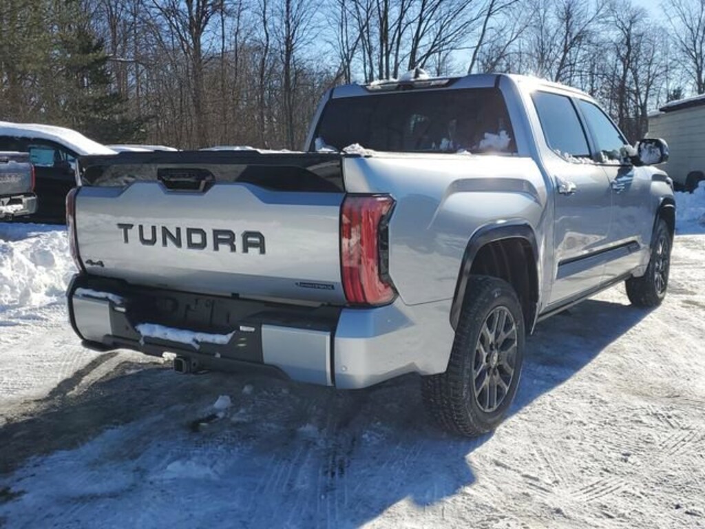 New 2026 Toyota Tundra i-FORCE MAX Platinum PLATINUM CREWMAX 5.5