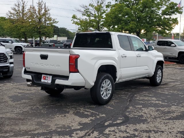 New 2026 Toyota Tacoma SR5 4X4 DOUBLE CAB