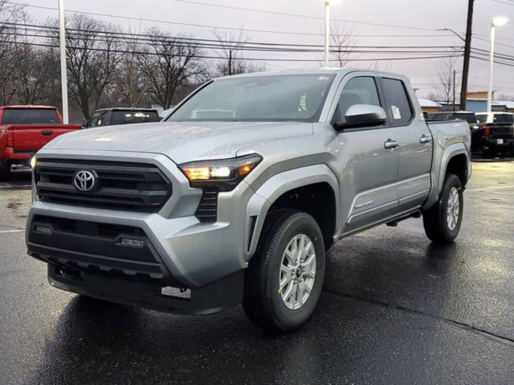 New 2026 Toyota Tacoma SR5 4X4 DOUBLE CAB