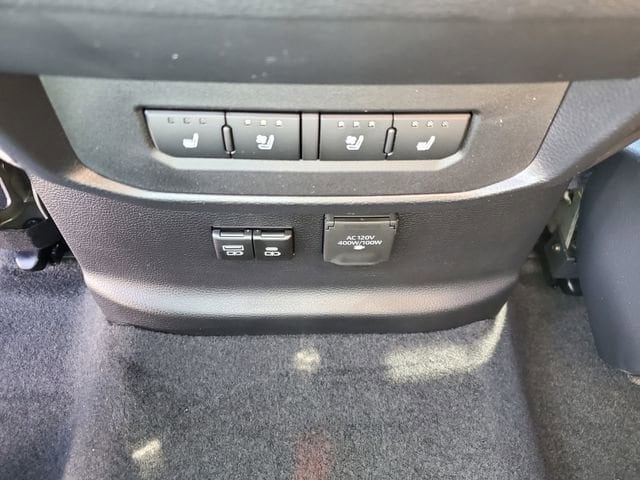 2026 Toyota Tundra Platinum - Photo 12